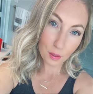 Meet your Posher, Lyndsey